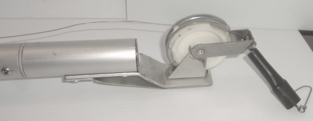 2 Riviera Manual Trolling-10" Downrigger - Left & Right Hand