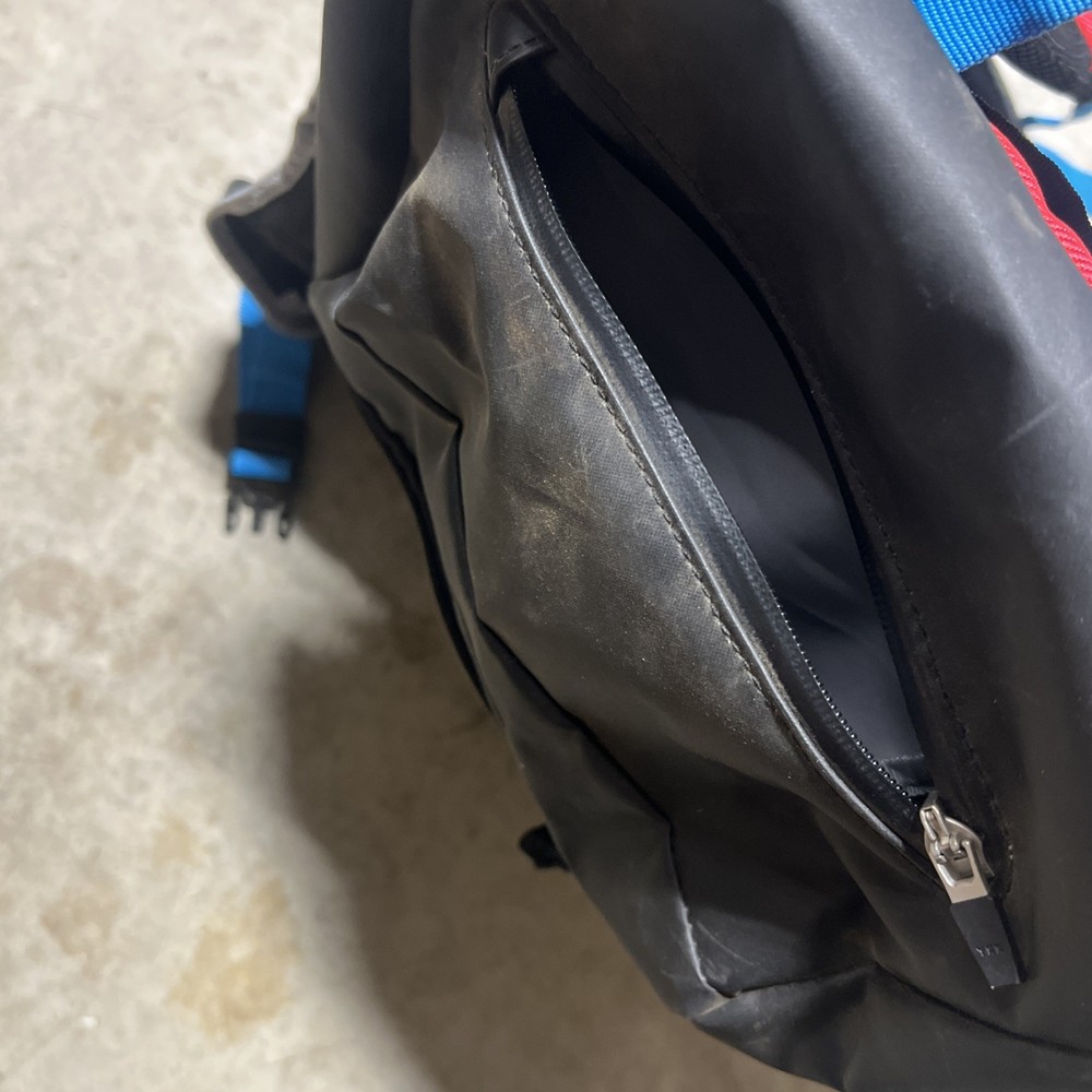 Speedo Hard Deck Backpack (25L) Multicolor Nice Condition