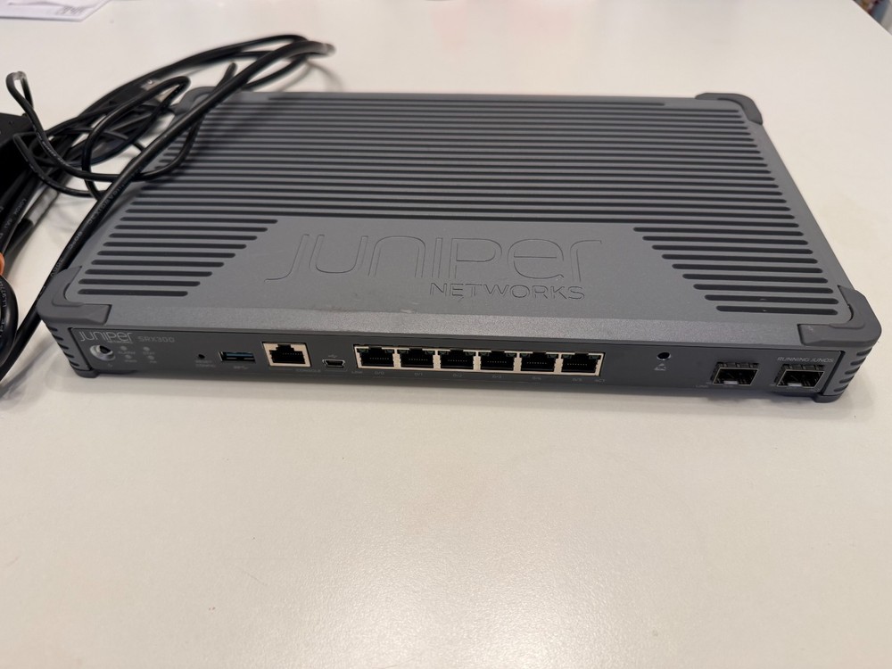 Juniper Networks SRX300 Services Gateway Firewall