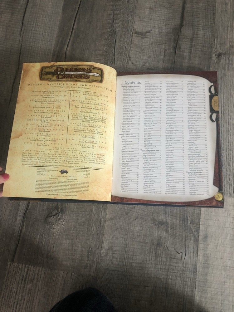 Dungeon Masters Guide Dungeons & Dragons Core Rulebook II 1st Printing 2000