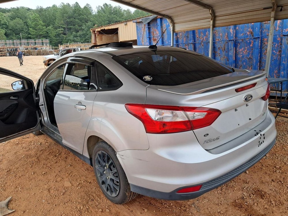 Info-GPS-TV Screen Front Display 4.2" Screen With Sync Fits 12 FOCUS 4756824