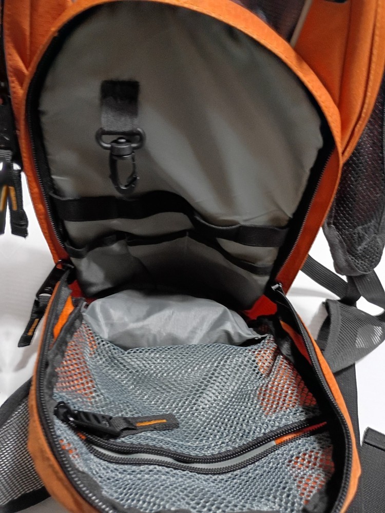 High Sierra Backpack Hydration Pack Airflow Cooled Orange camping hiking