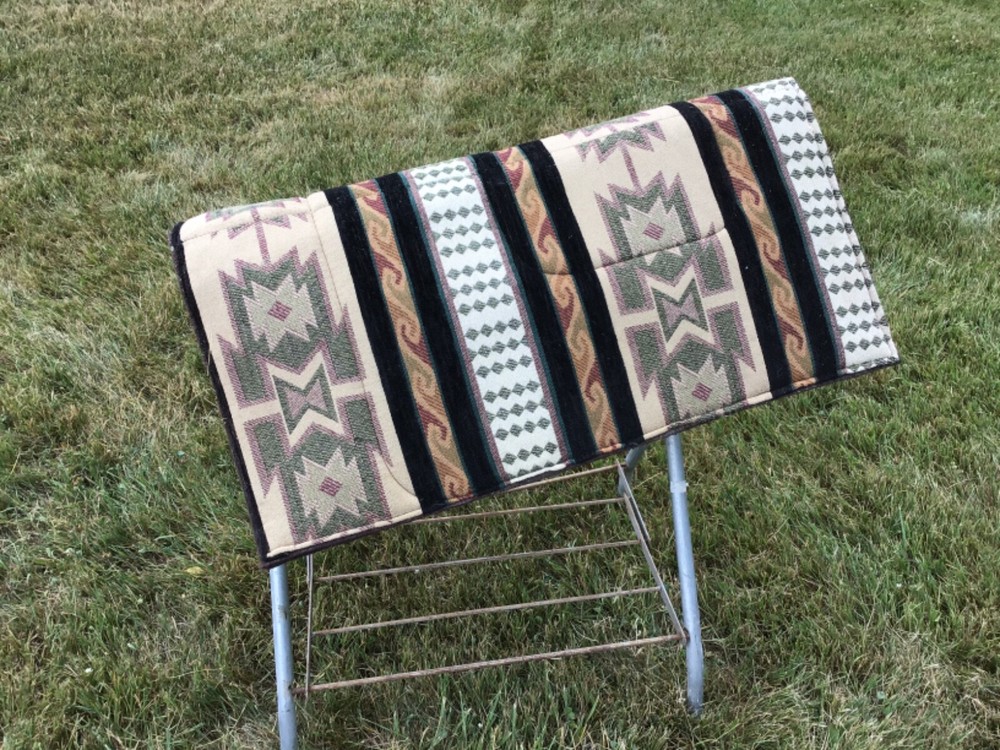 Lovely Brown-Mix Western Saddle Pad