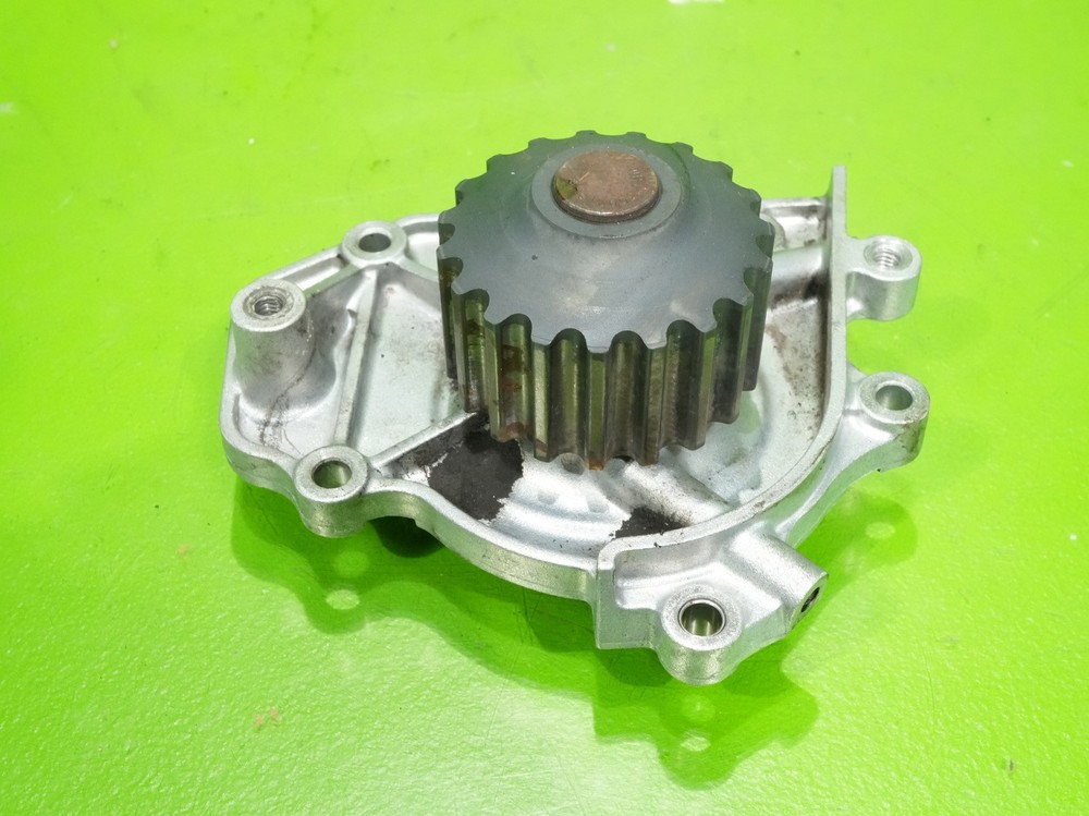 94-01 Integra OEM B18B1 engine motor coolant water pump