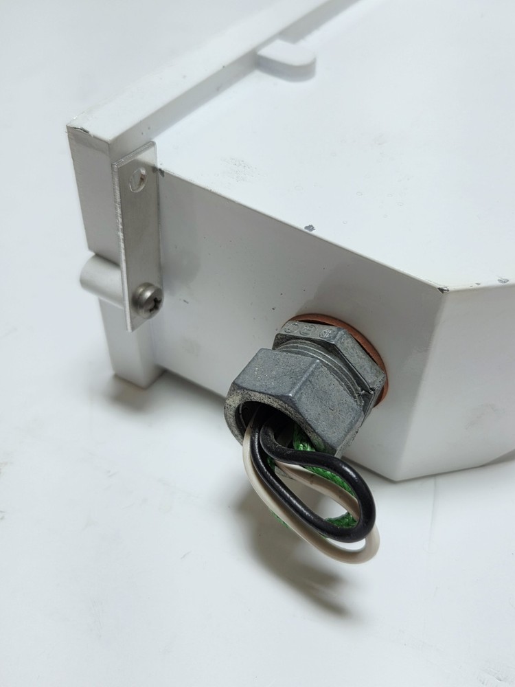 Dao Lighting Recessed Fluorescent Fixture