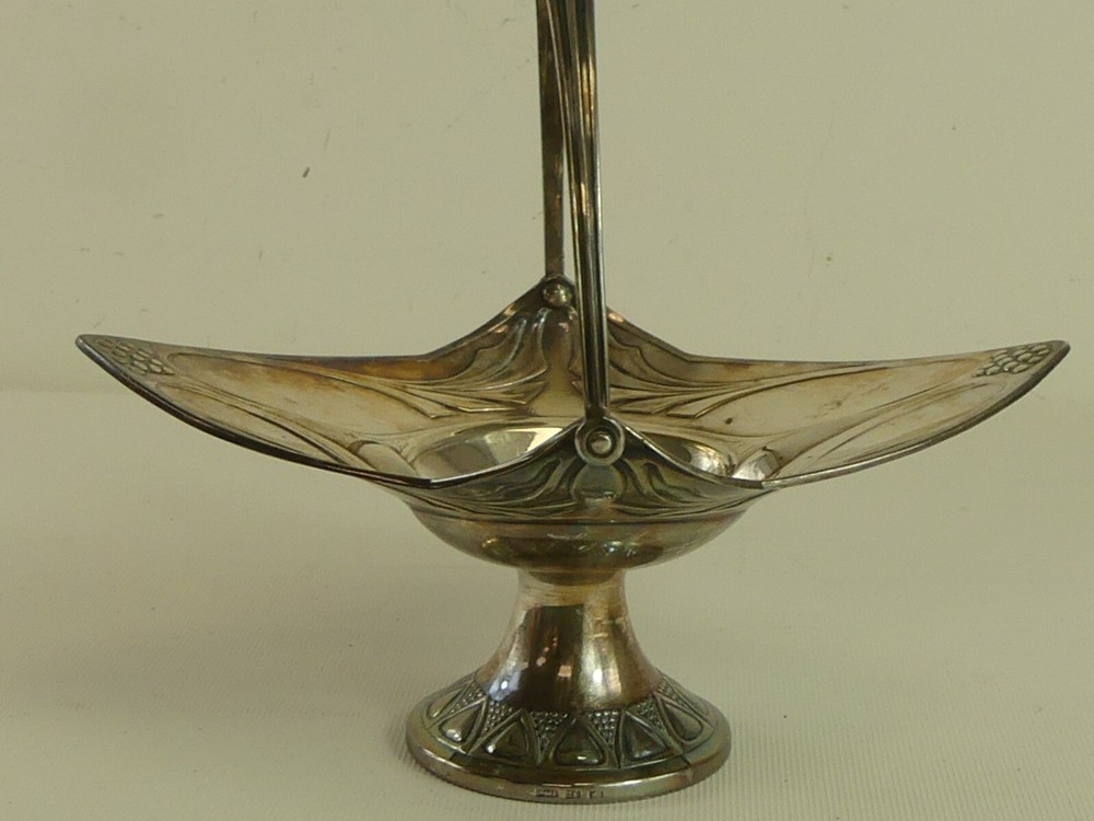 (ref288AG) Superb antique silver plated bonbon dish basket