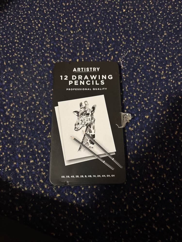 12 Drawing Pencils
