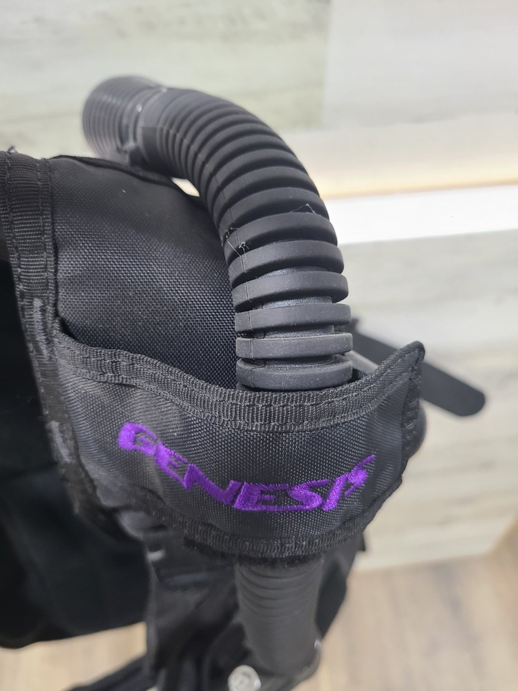 Genesis Athena Womens BCD Size Med