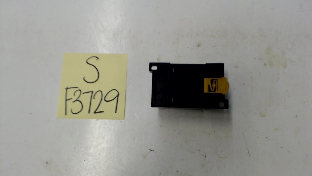 4120037 Relay Socket