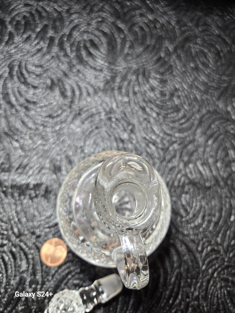 Clear Glass Pressed Diamond Pattern Round Cruet Set Decorative Glossy Finish