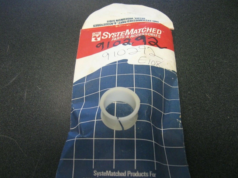 Johnson Evinrude OMC 0910292 Bushing JO111