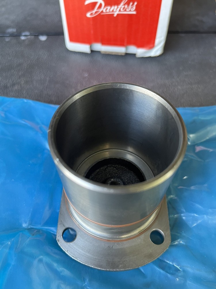 danfoss 11055771 servo cup