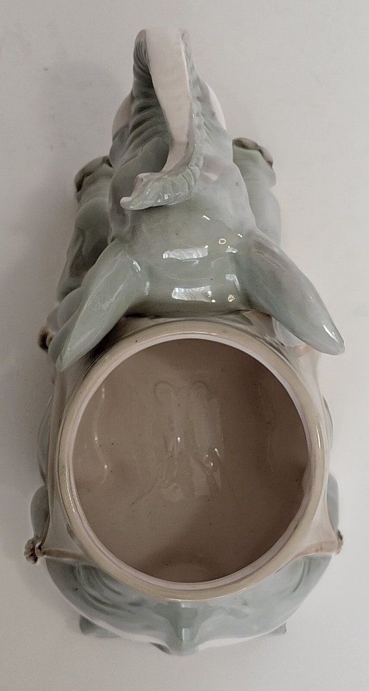 Vintage 1974 Aldon Accessories Elephant Planter Flower Pot