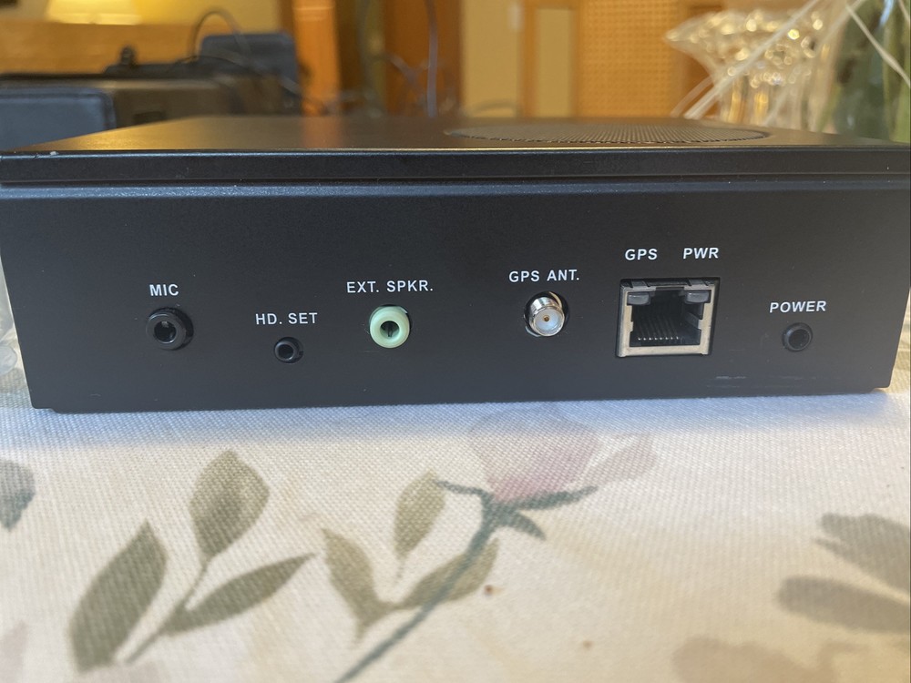 Vcom V command talking GPS Processor And Microphone.