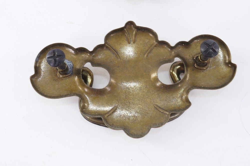 2 Pc BRASS CHiPPENDALE BATWiNG 4.5" AND 5.5" DROP BAiL DRAWER PULL HANDLE LOT