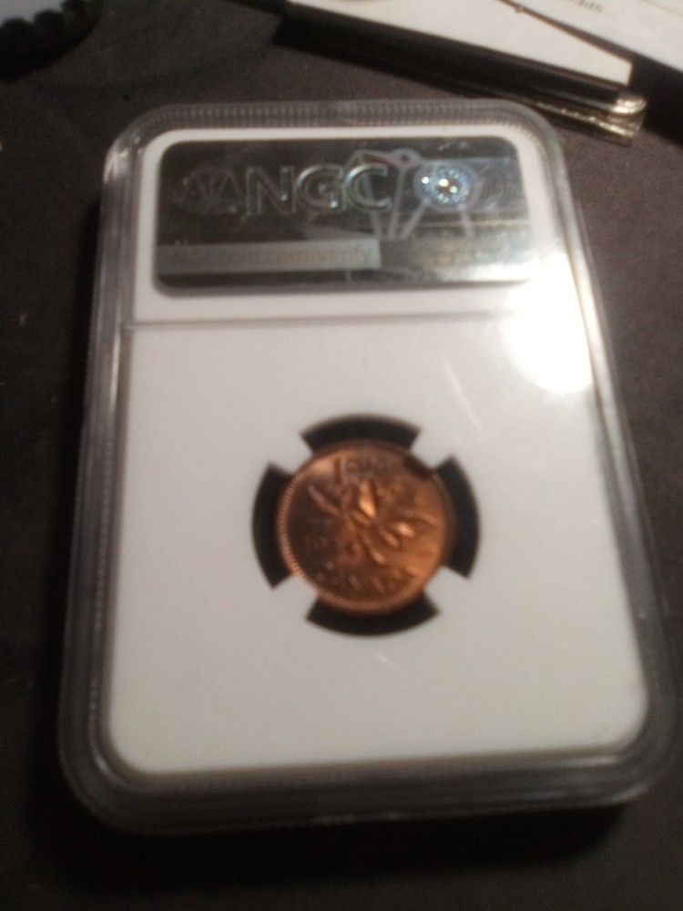 1944 canada penny TOP POP IN RED BROWN