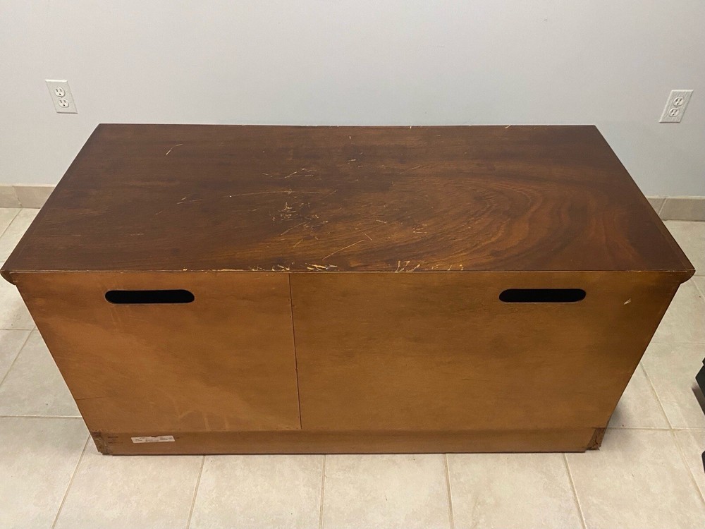 TV stand