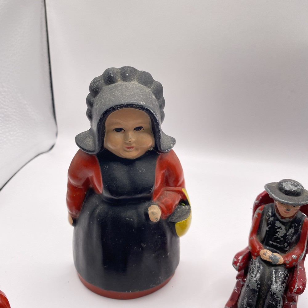 Cast Iron Vintage Amish Figures Lot