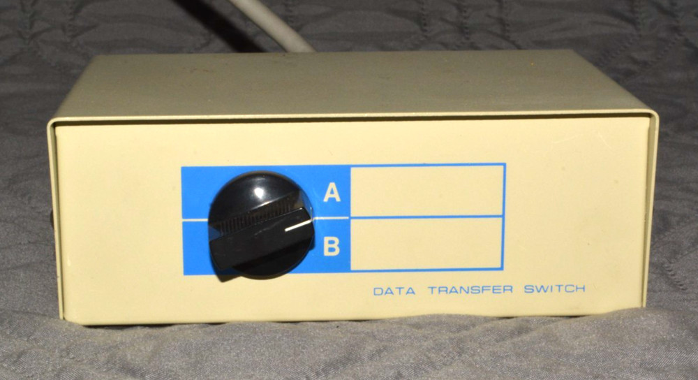Vintage Data Transfer Switch A/B Parallel DB25 Printer Switch Box w Cable