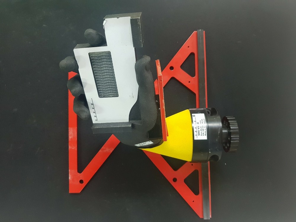 Speag SHO-V2RW : Hand Phantom Fixture/Positioner – Data Mode (right hand phantom