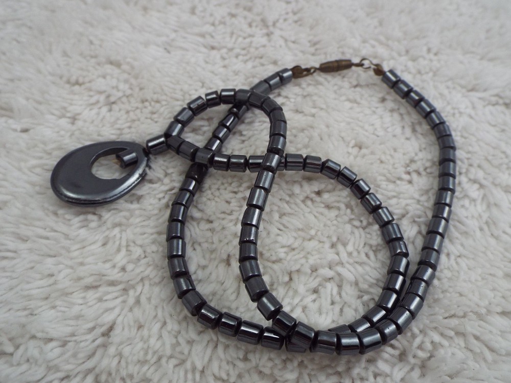 Hematite Pendant Necklace (A24)