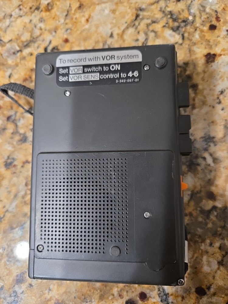 SONY TCM-15V Walkman Cassette Player Recorder