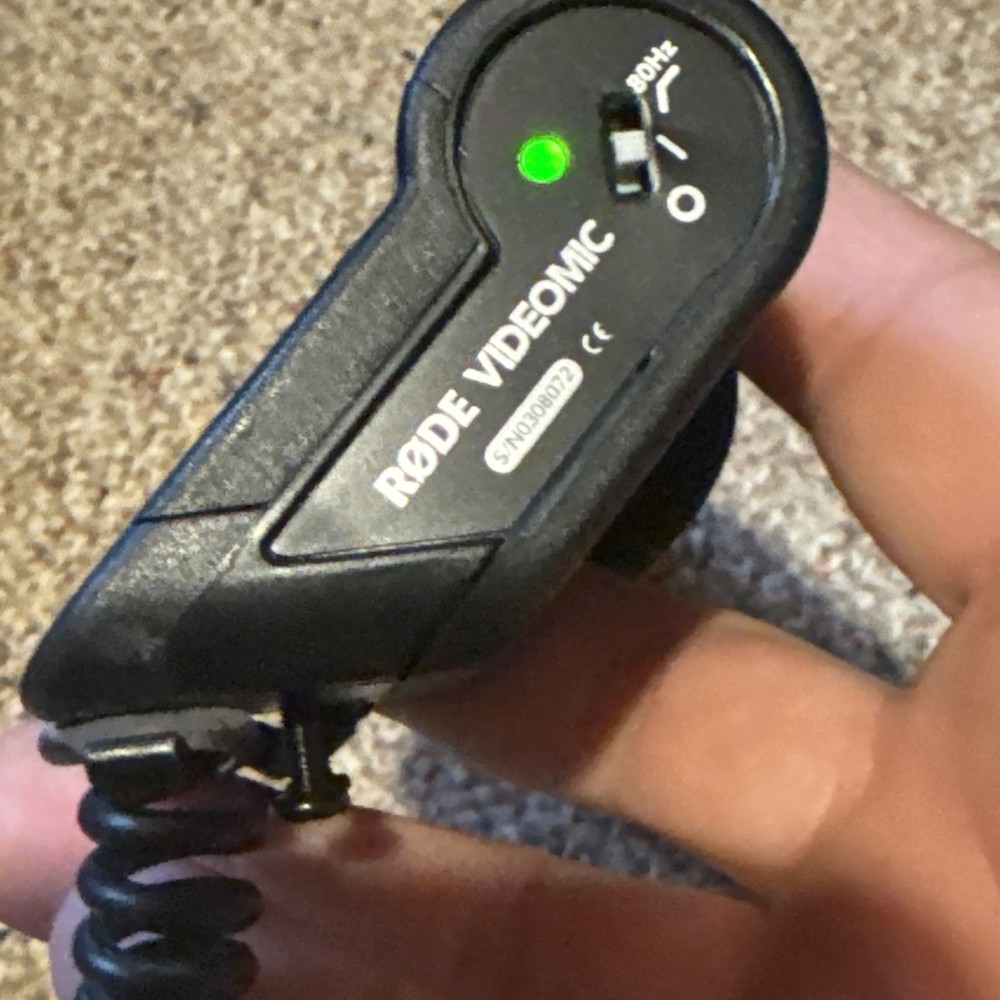 RODE VideoMic - Camera Mounted Shotgun Microphone See Pix