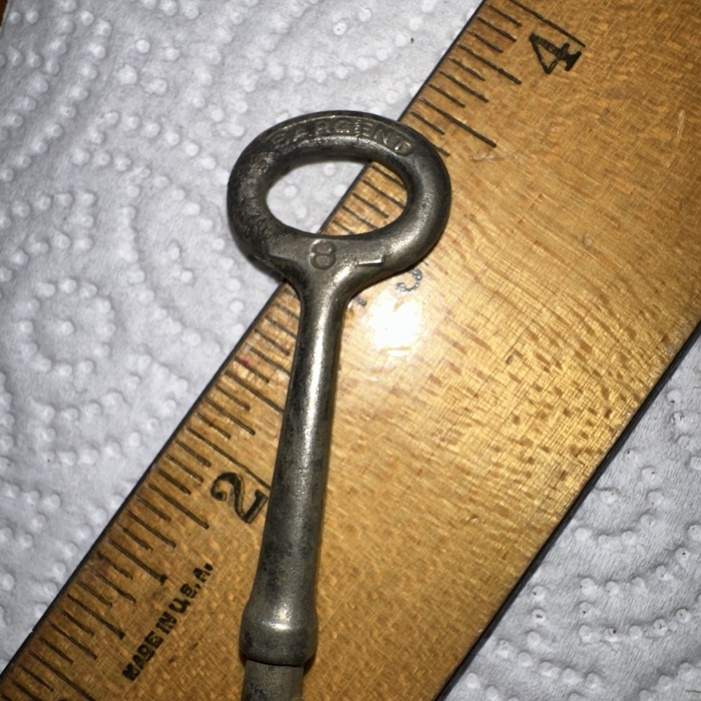 Antique Sargent Skeleton Key #8 Solid Barrel