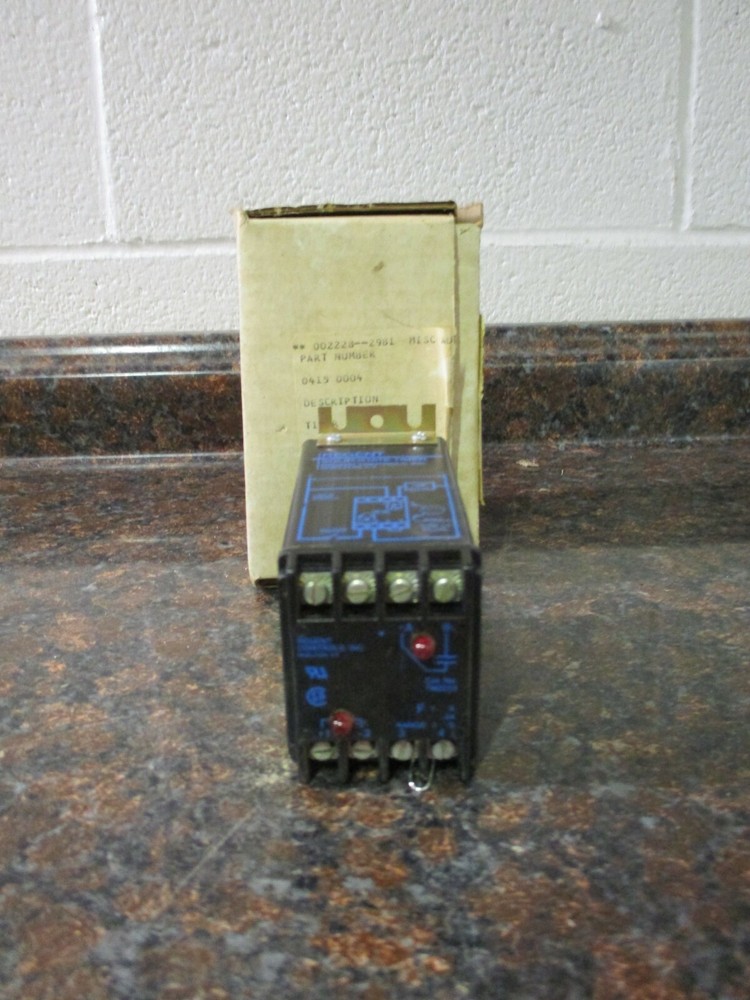 NEW REGENT CONTROLS TM2222 SOLID STATE TIMER FREE SHIPPING