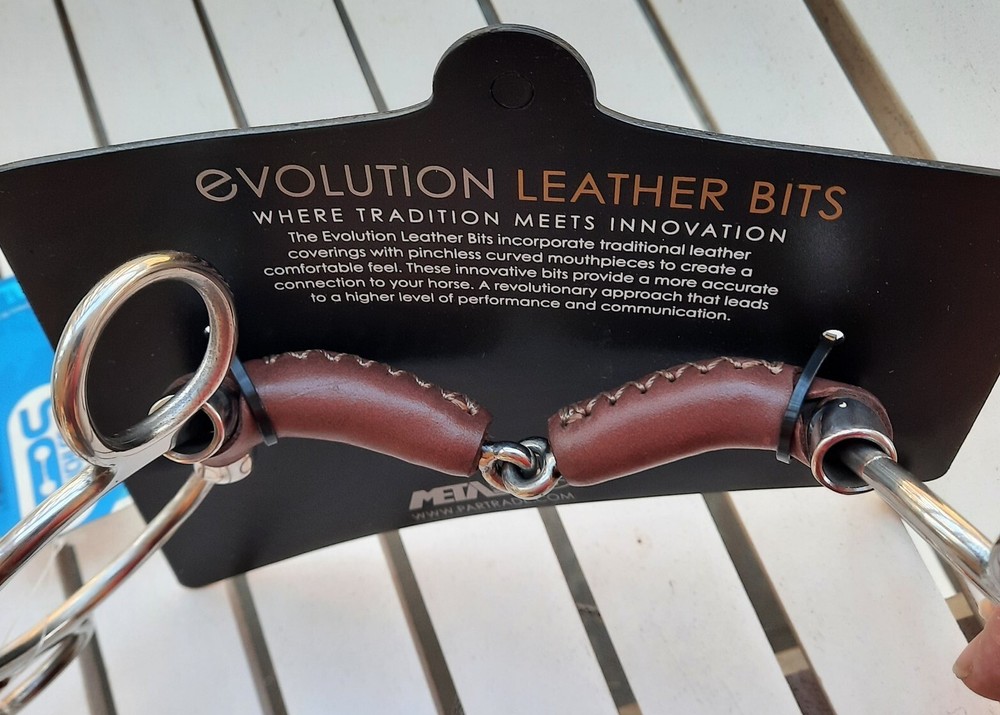 NWT METALAB 4.5" Evolution Leather Covered Pinchless Continental Gag Snaffle Bit