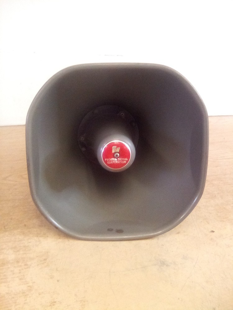 Federal Signal Selectone Horn
