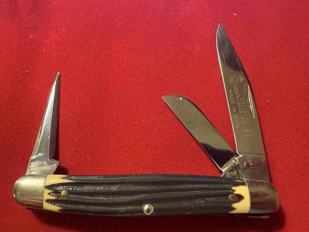 Vintage Queen Winterbottom #37