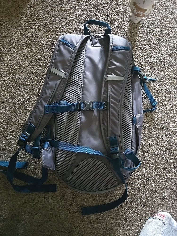 OZARK TRAIL 14L Ultra Lightweight Hydration Backpack