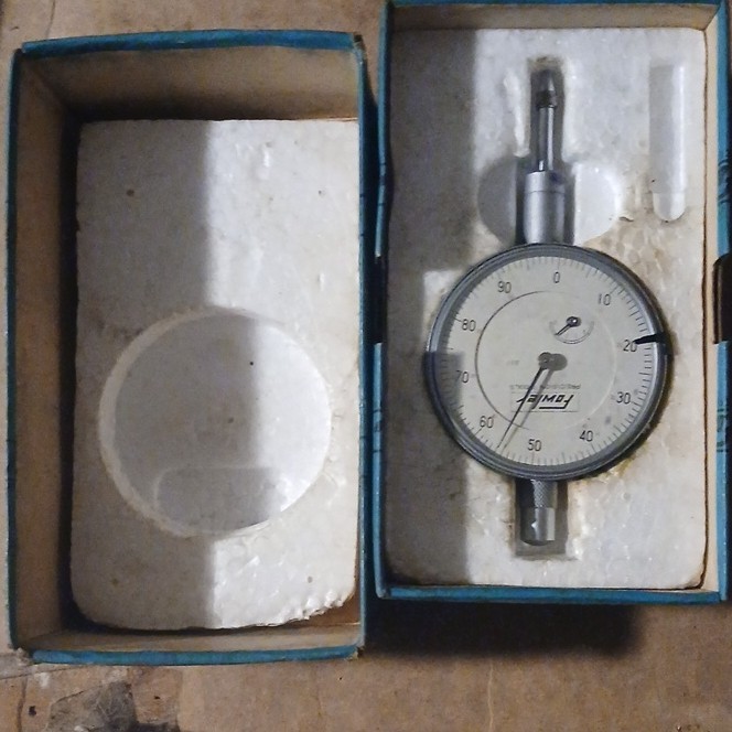 Fowler 82-108 Dial Indicator Precision Measurement Tool Model 82-108