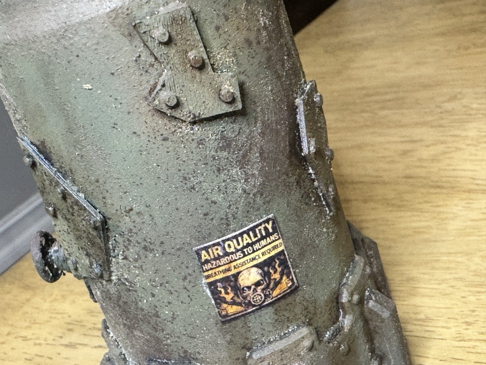 Warhammer Necromunda Inspiring terrain Hazard Container –scratch built.