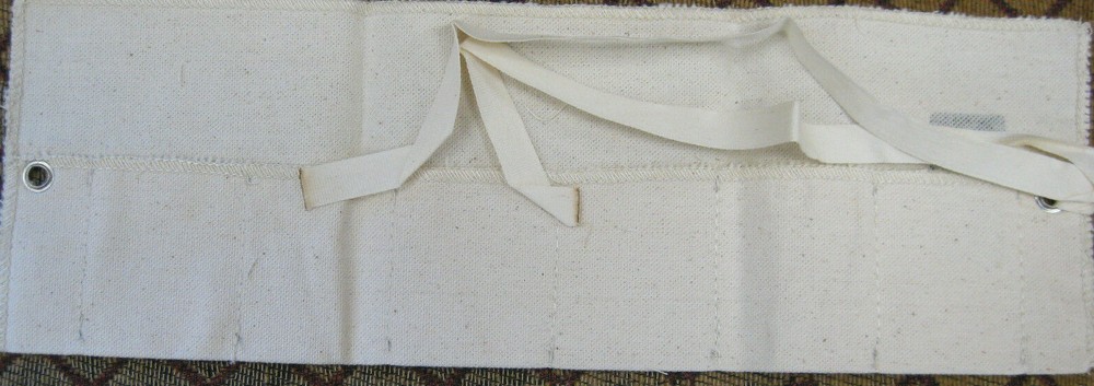 Guerrillia Roll-Up Paint Holder