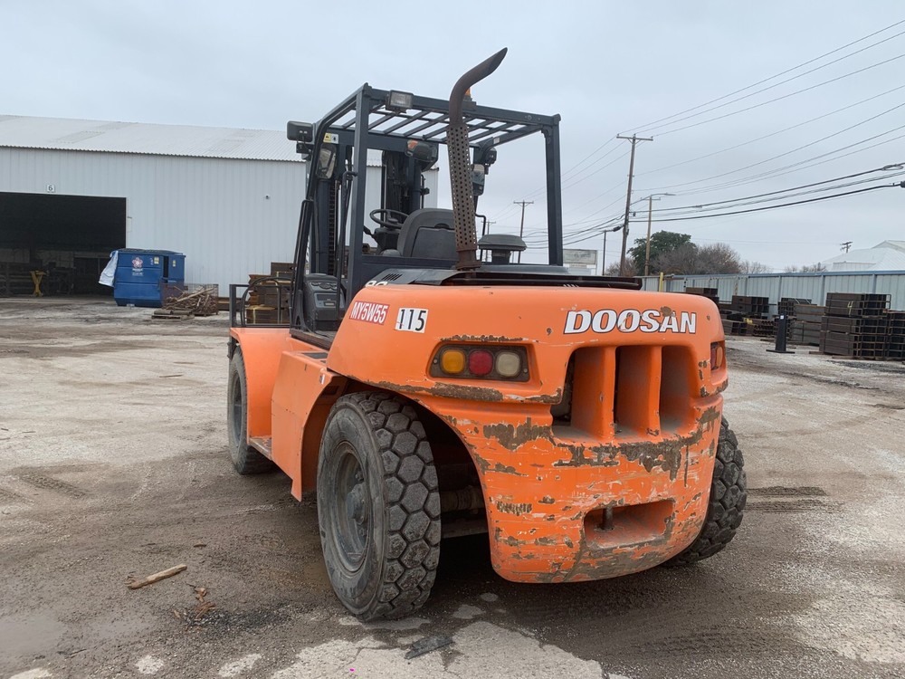Doosan D90S-5 Forklift