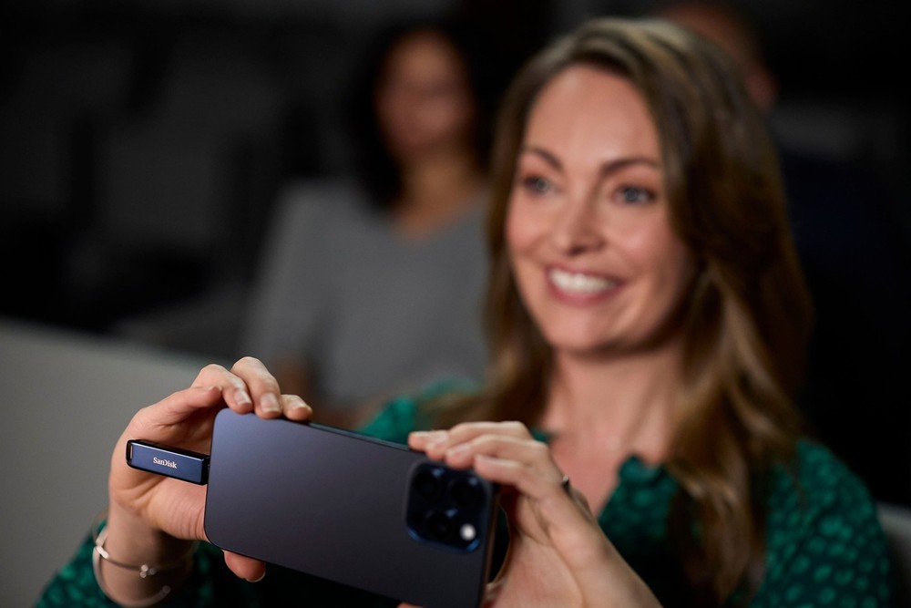 SanDisk - 256GB USB Flash Drive for iPhone Lightning and USB Type-C Metallic ...