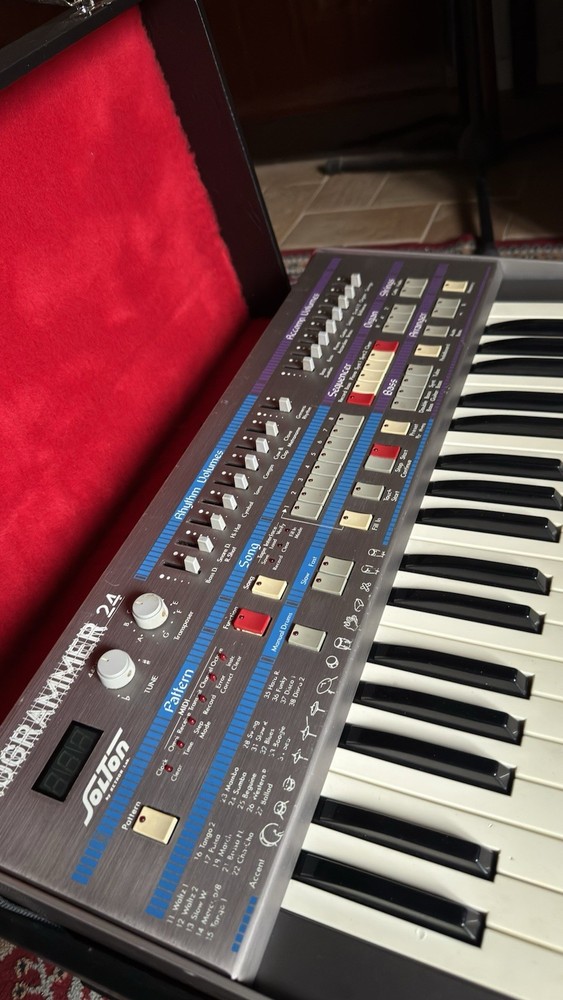 SOLTON Programmer 24w Original Manuals, Case & Accessories (SERVICED) 1985