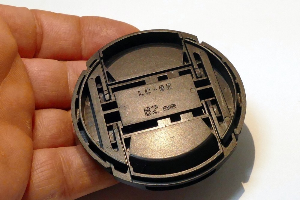 62mm Snap on type Front Lens Cap