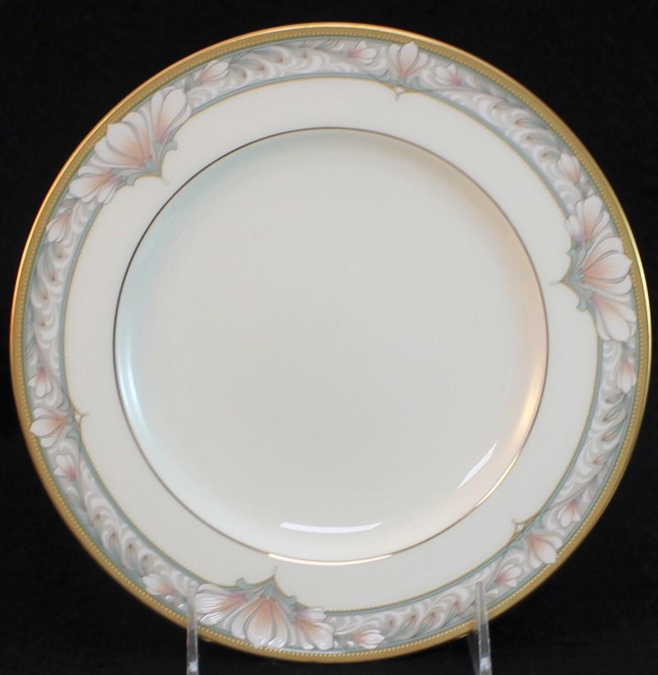 Noritake BARRYMORE 5 Piece Place Setting Bone China 9737 GREAT CONDITION
