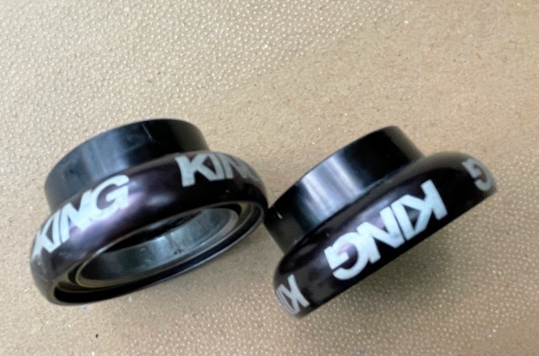Chris King "NoThreadSet" 1 1/8 Headset (Black)