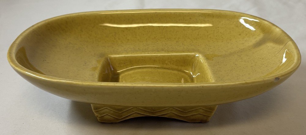 10 inch wide McCOY YELLOW PLANTER DISH