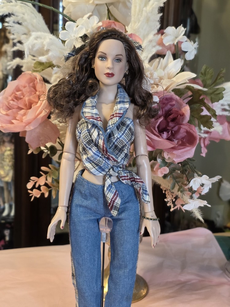 Tonner Deanna Denton Doll