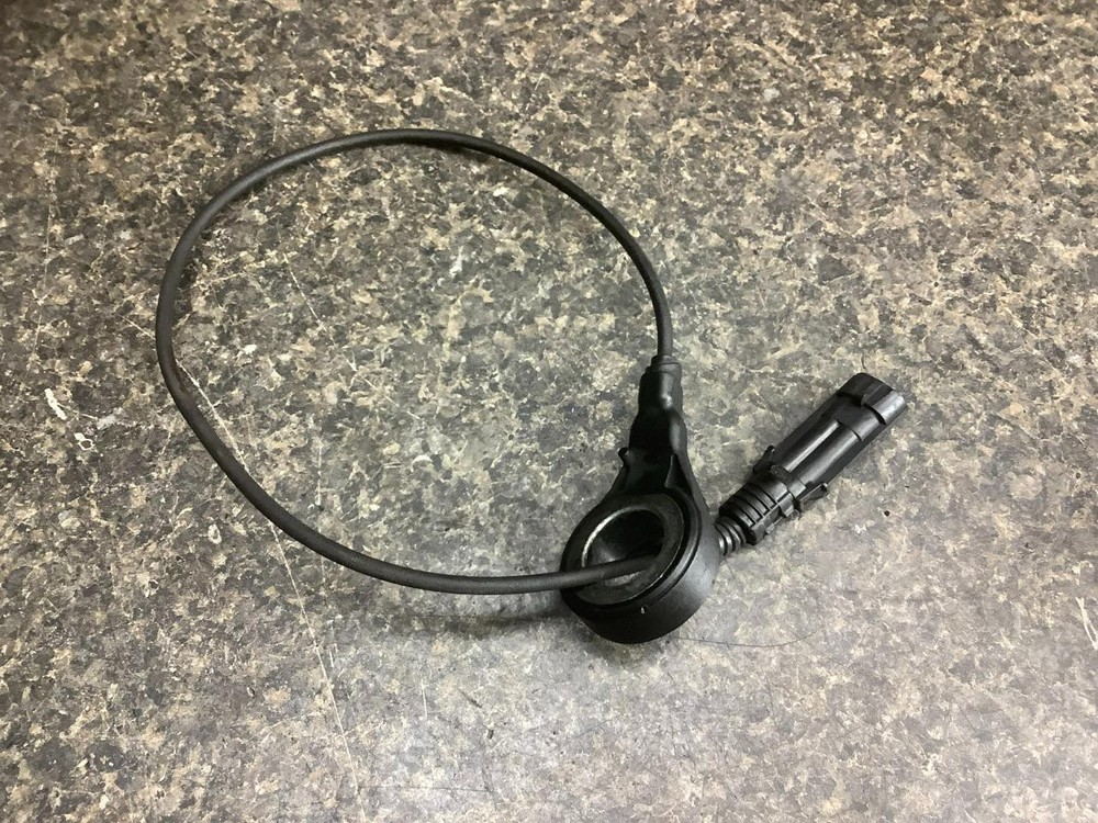 14 Harley Touring FLH FLHT FLHTK Speed Sensor 68C