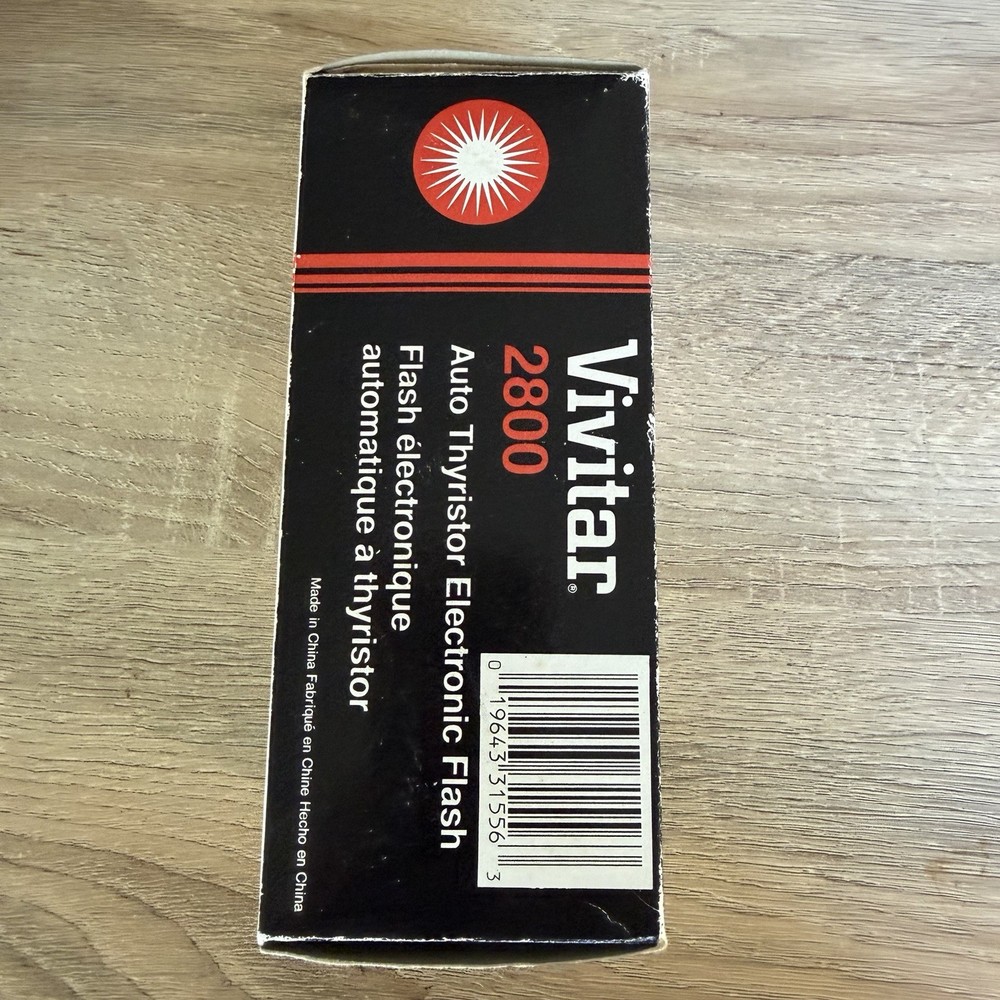 Sunpak Auto 144 PC Thyristor Flash Vintage Camera Flash w Box Manual