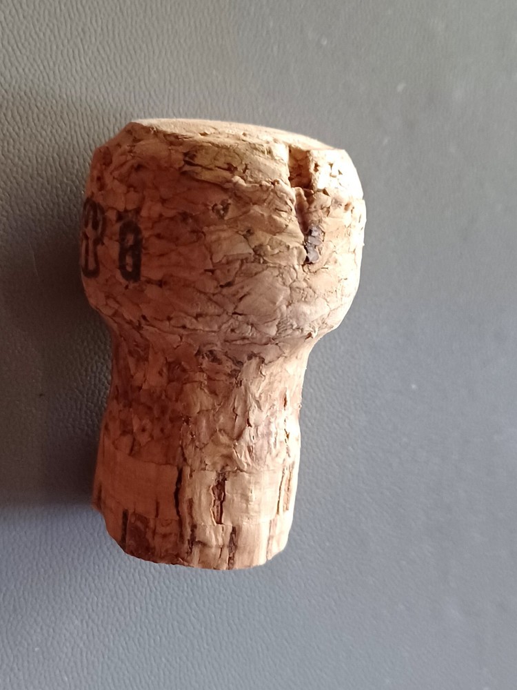 Lot of 10 Vintage Wine Corks