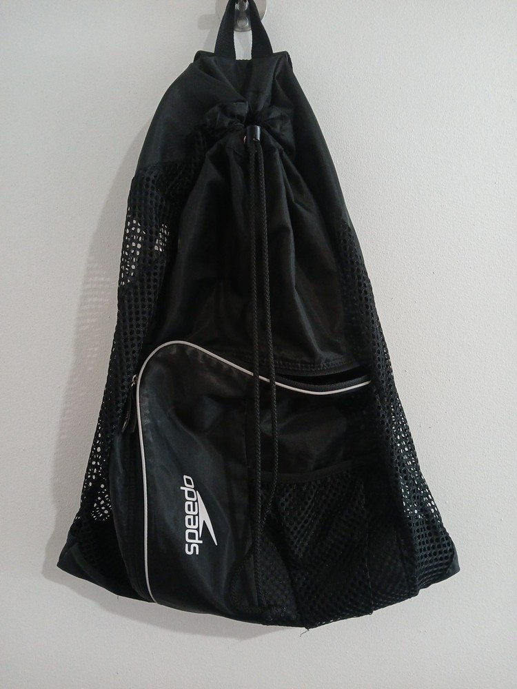 Speedo Deluxe Ventilator Mesh Swim Bag Black