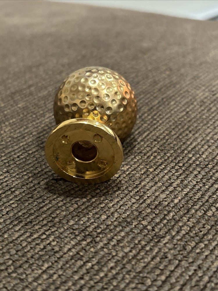 Quartz Golf Ball Miniature Clock (Dead Battery)