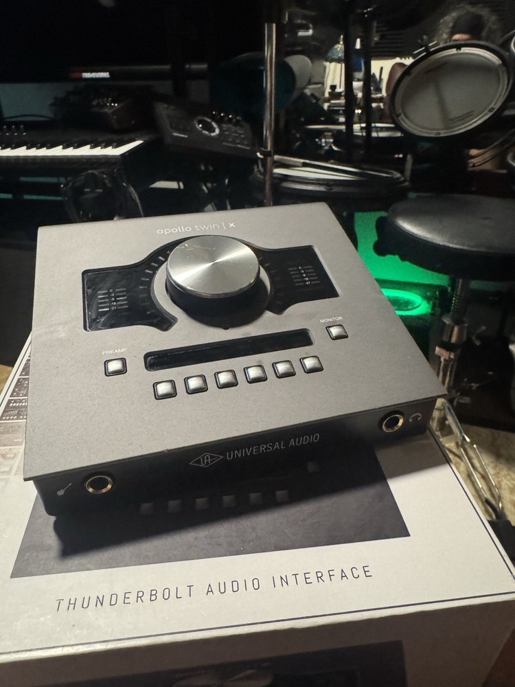 Universal Audio Apollo Twin X Duo Thunderbolt 3 Audio Interface